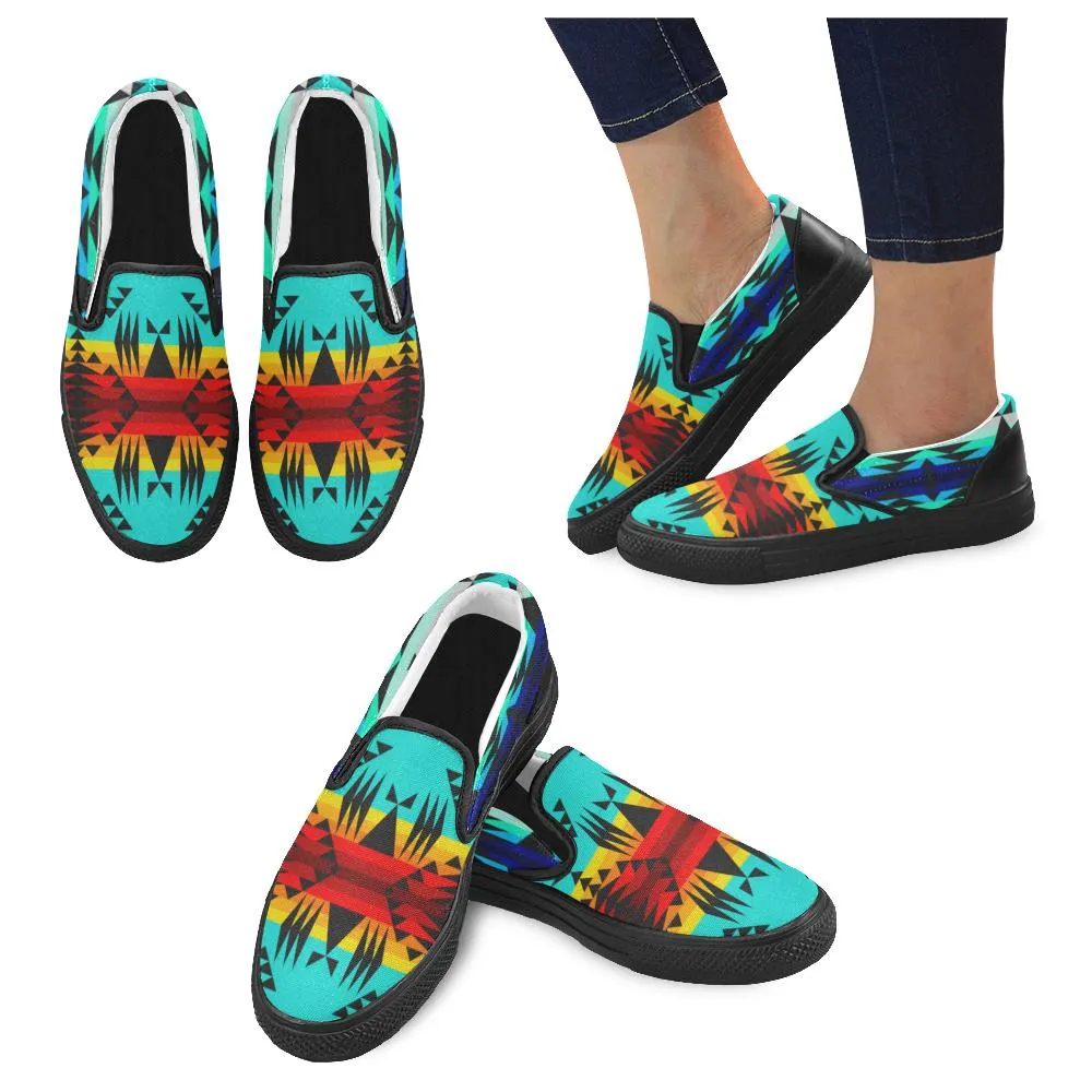 Between the Mountains Men's Unusual Slip-on Canvas Shoes