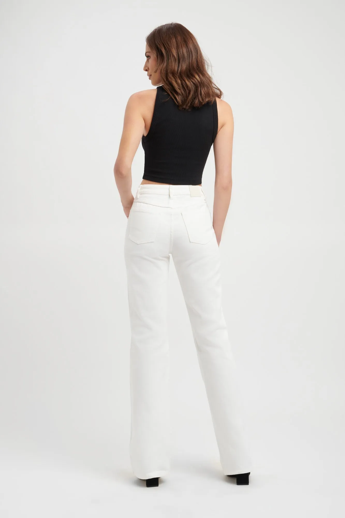 Carlen Low-Rise Jean