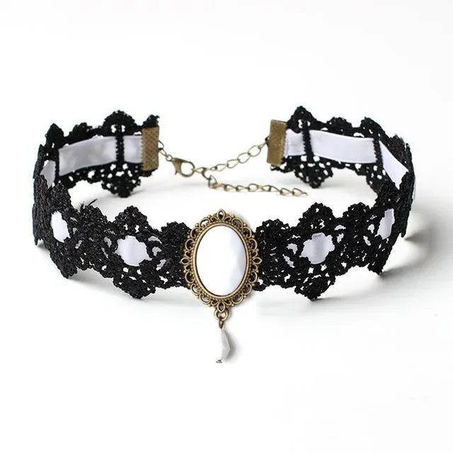 Gothic Lace Choker