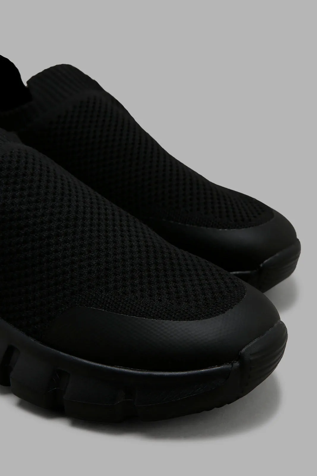 Men Black Knitted Slip On