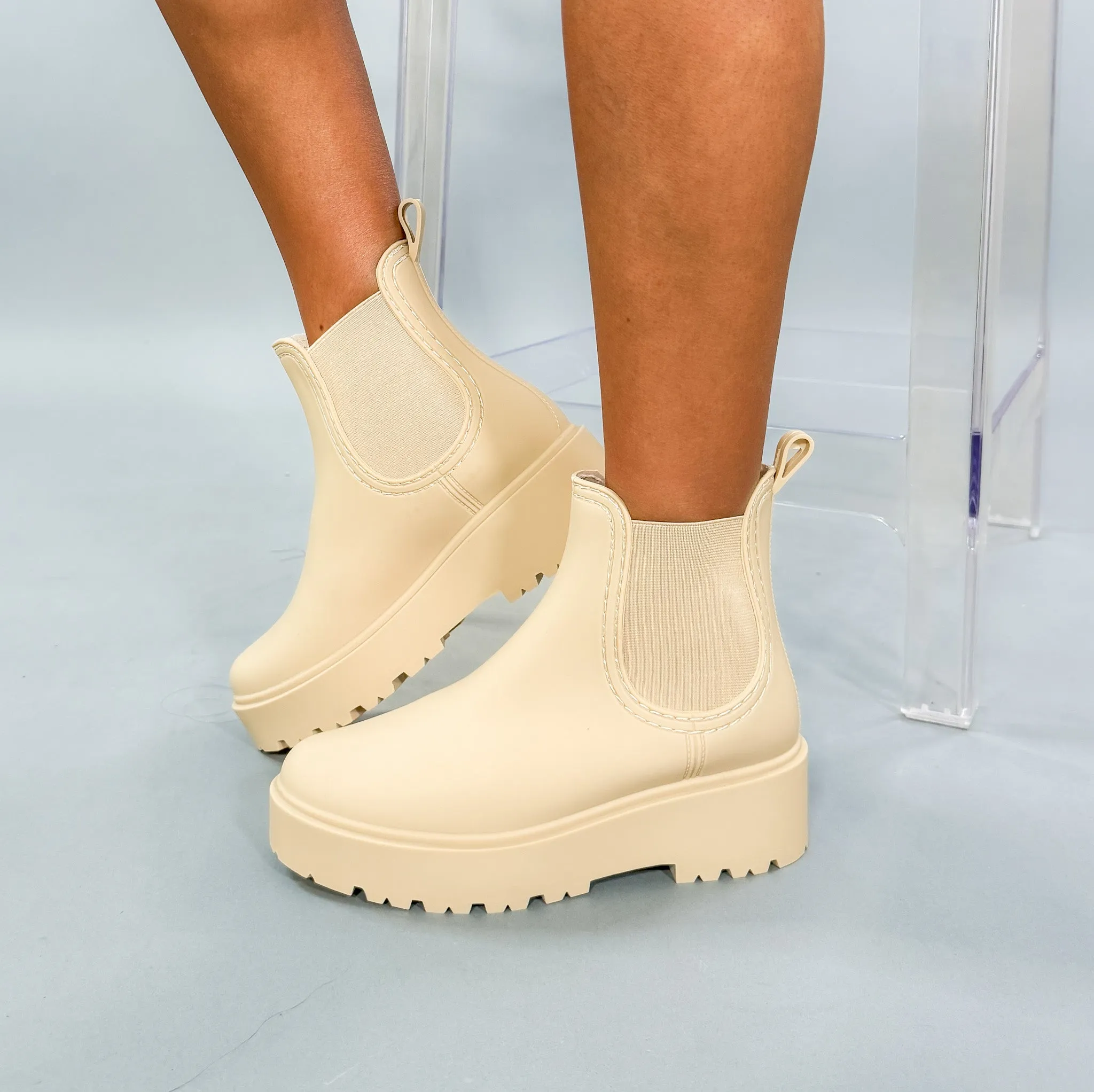 Winnie Sand Chelsea Boots